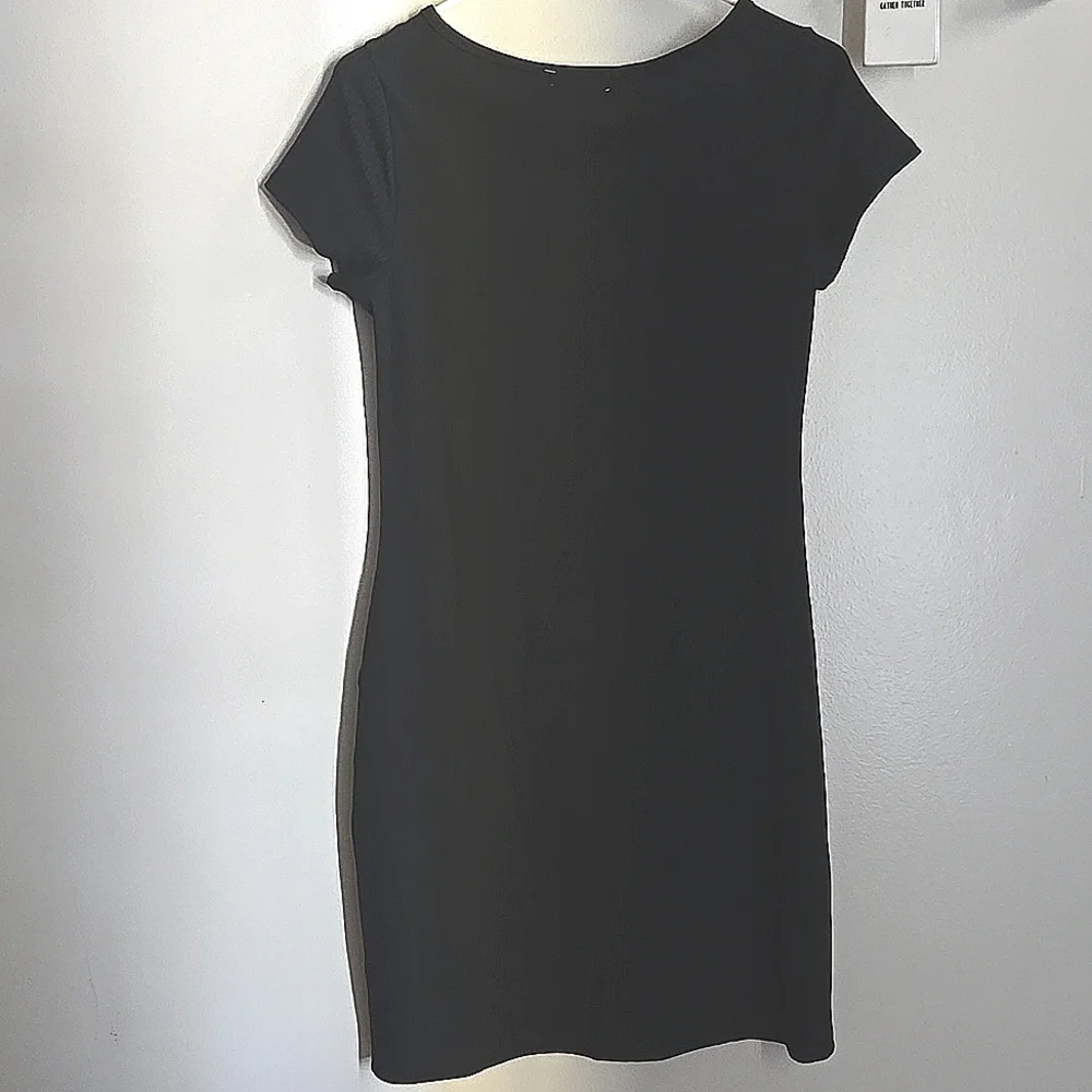 No Comment Short Sleeve Ribbed Mini Dress - Picture 8 of 9